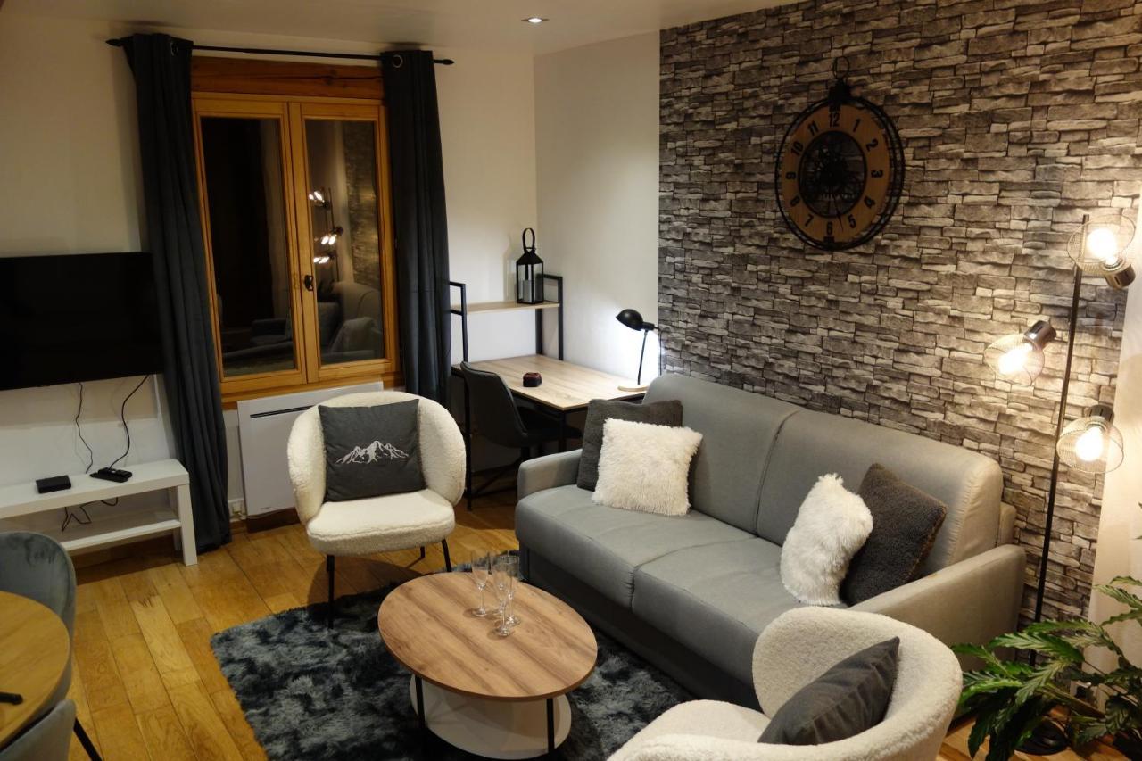 Chez Petit Louis- Appart Centre Ville Jusqu'A 6 Personnes Бриансон Экстерьер фото